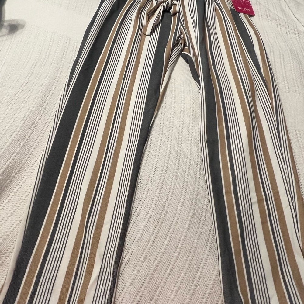 #1685. Mia Rose by Block Gray/Tan/White Striped Pull-On Pants. Size M NWT
